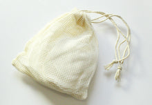 Load image into Gallery viewer, Reusable Bamboo Cotton Rounds - 12pcs